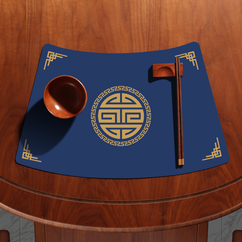 梦丹莱皮革扇形餐垫小尺寸防水油