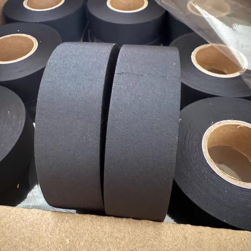 热销大卷涤纶布粘胶带