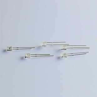 红发光二极管数码 2X3X4红发红光短脚 4方形led灯珠三元