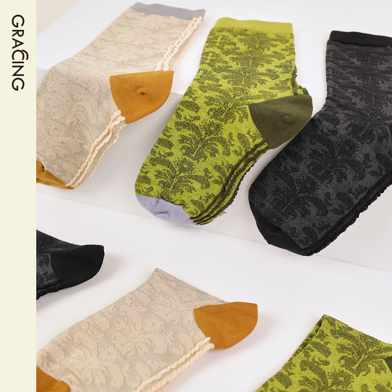 歌瑞森民族花纹中筒袜