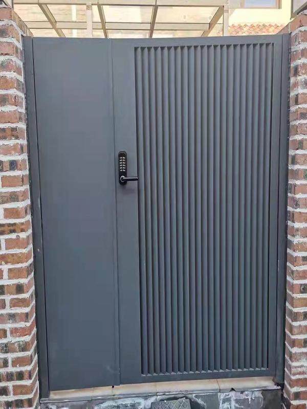 Modern simple iron gate villa courtyard door stainless steel rural fence yard door aluminum art door garden door