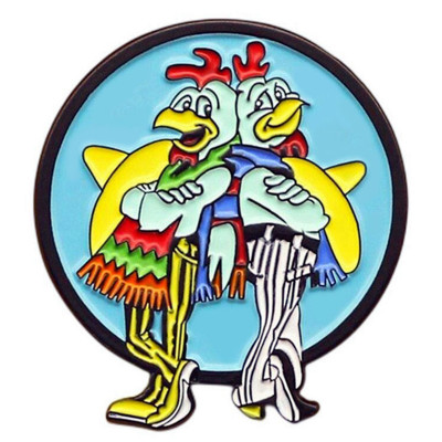绝命毒师胸针Los Pollos Hermanos炸鸡兄弟别针胸章烤漆珐琅徽章