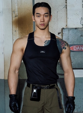 OUTOF - 款号148 yoga弹力速干面料 肩带Y牙拉链 紧身坦克背心