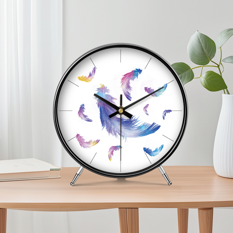 座钟简约新款摆钟现代羽毛装饰摆放式钟表客厅创意个性台式摆件