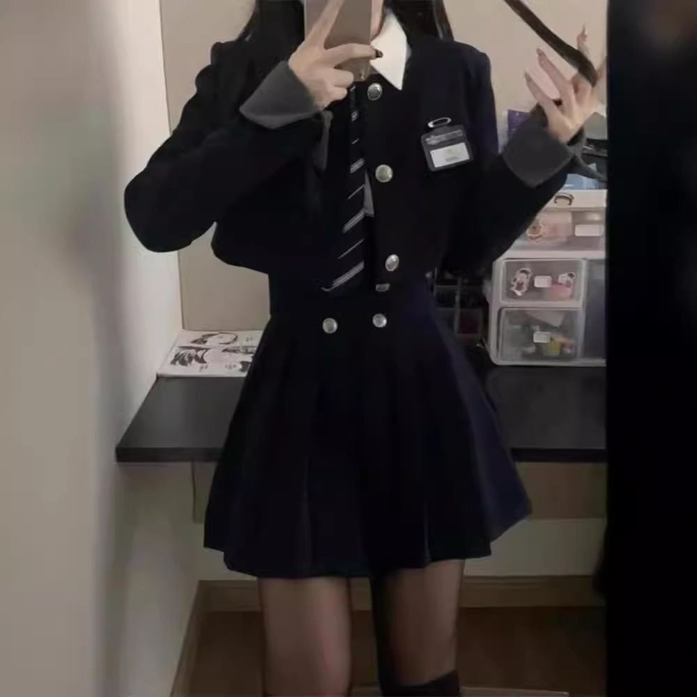 短款西装外套jk制服美式学院风套装女春秋款高腰显瘦百褶裙三件套