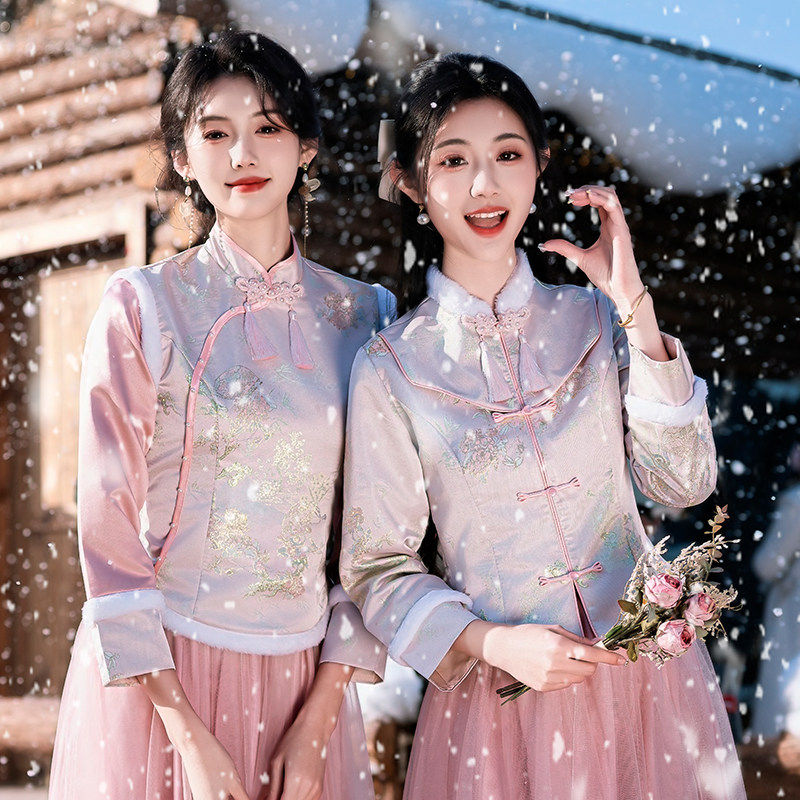 新中式伴娘服女2026新款姐妹团礼服长袖保暖小个子旗袍显瘦伴娘裙