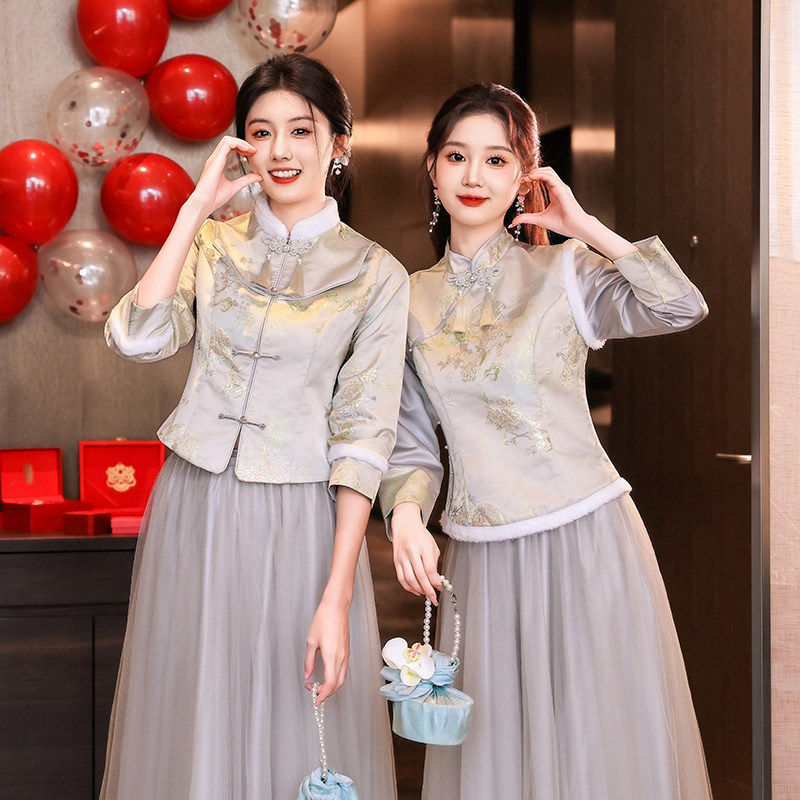 新中式伴娘服女2026新款姐妹团礼服长袖保暖气质显瘦旗袍伴娘裙