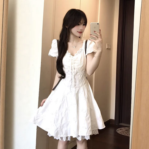 温柔风白色泡泡袖连衣裙女夏季清纯初恋小个子生日短款收腰公主裙