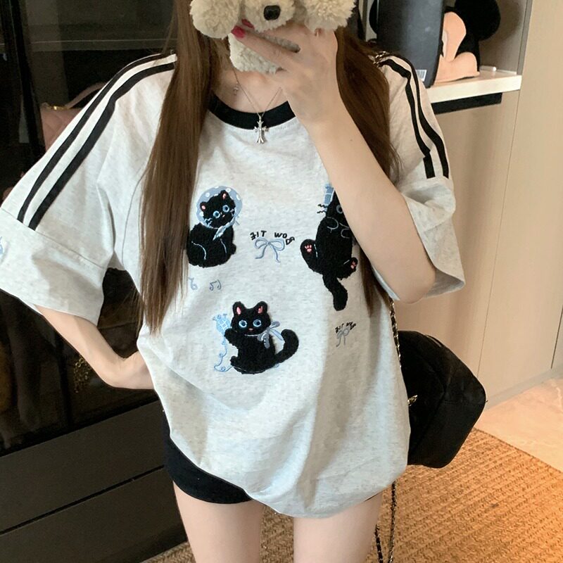 实拍纯棉短袖t恤夏2026新款刺绣花复古条纹修身正肩圆领上衣女装