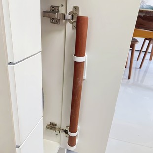 厨房擀面杖收纳神器放置架子擀面棍固定器免打孔多功能橱柜收纳架