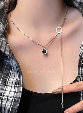 黑色圆珠项链女2023新款冷淡风卫衣链轻奢小众设计感毛衣链潮