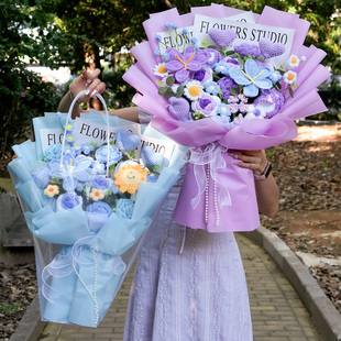 玫瑰向日葵郁金香混搭大花束手工针织毛线花成品结婚纪念生日礼物