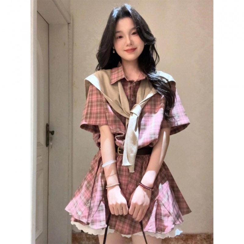 早春学院风粉色格子衬衫连衣裙子女2026新款韩系特别漂亮掐腰短裙