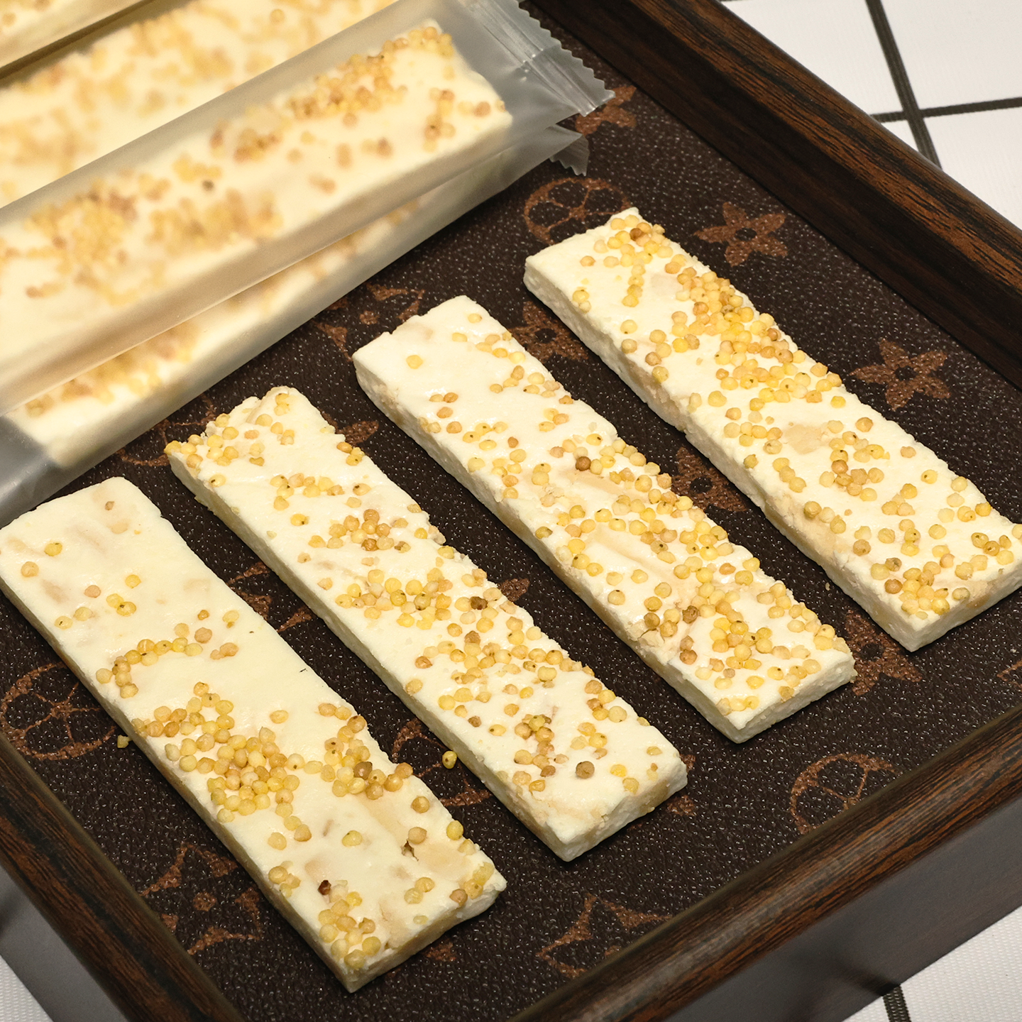 内蒙古特产手撕奶酪黄油什锦奶制品盖炒米休闲零食果粒小吃特色味