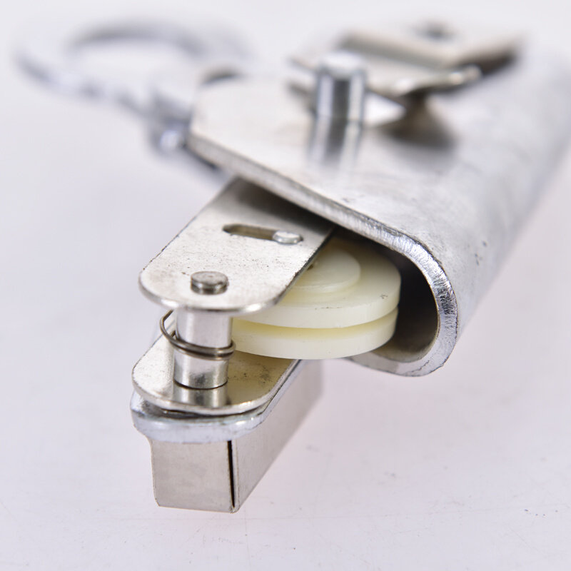 高空安全绳自锁器钢丝绳自锁扣户外攀岩锁绳器吊篮下吊防坠器卡扣