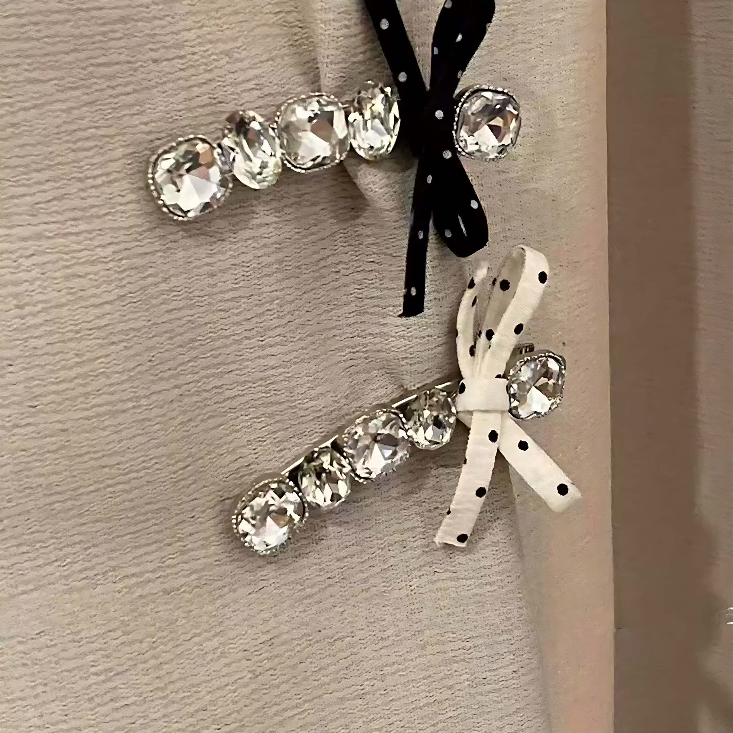 超闪方形水钻波点蝴蝶结鸭嘴发卡