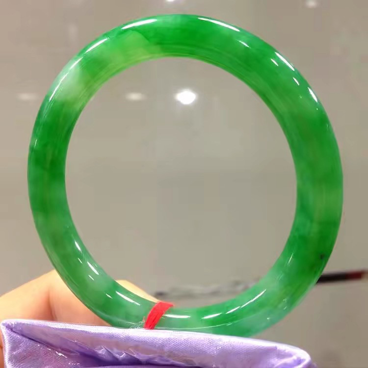 缅甸冰种圆条满绿翡翠手镯子辣阳绿玉镯子细圆条帝王绿玉手镯女款