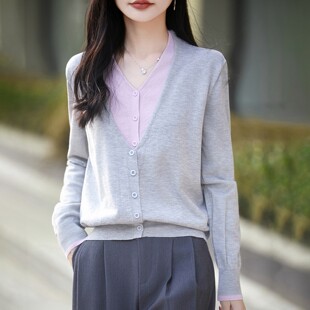 拼色休闲宽松毛衣外套撞色短款 上衣春秋 女薄款 假两件V领针织开衫