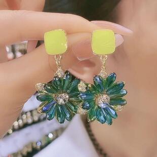 超仙镶钻高级感花朵耳环2024年新款 夏S925银针轻奢小众百搭女耳饰