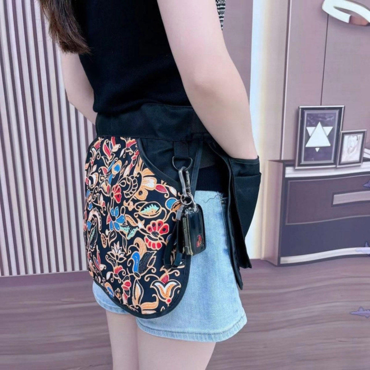 一燕好物精选民族风工作腰包多功能轻便百搭旅游风跑步运动手机a2