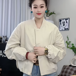 韩版高级感立领夹克外套女秋装2025新款宽松休闲短款超火的上衣