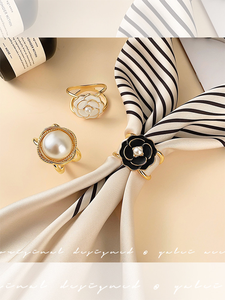 셔츠 유영 매듭 버클 다기능 스카프 버클 2024 새로운 작은 사각형 스카프 나비 넥타이 버클 윈드 브레이커 벨트 ??장식