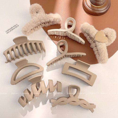 高级感毛绒抓夹明星同款发卡