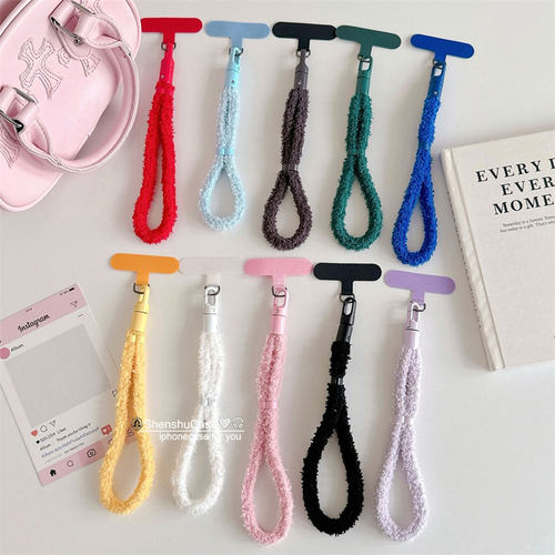 带防盗卡扣毛绒绒手机挂绳垫片秋冬手腕绳可调节手绳短款毛茸腕带户外旅游防丢挂件耳机相机钥匙包挂饰腕绳壳