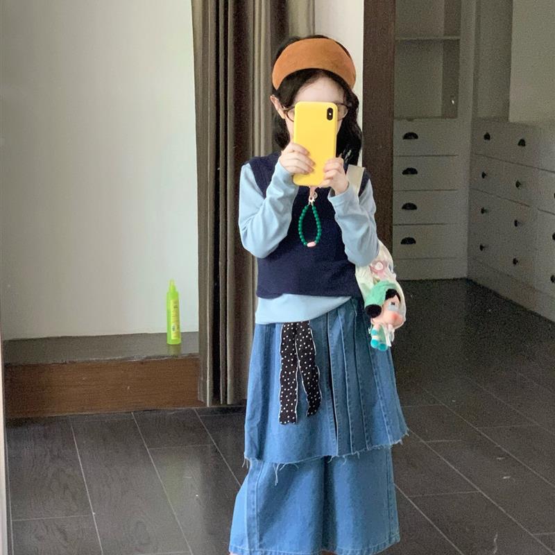 安阳童装女孩秋季纯色衬衫背心搭配臀部窗帘牛仔裤2025韩国甜酷休