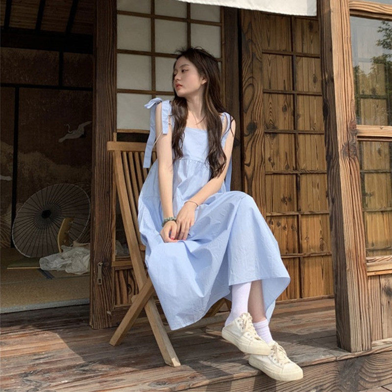 2022夏新款温柔甜美风气质背带裙子超仙甜美吊带连衣裙女a字长裙