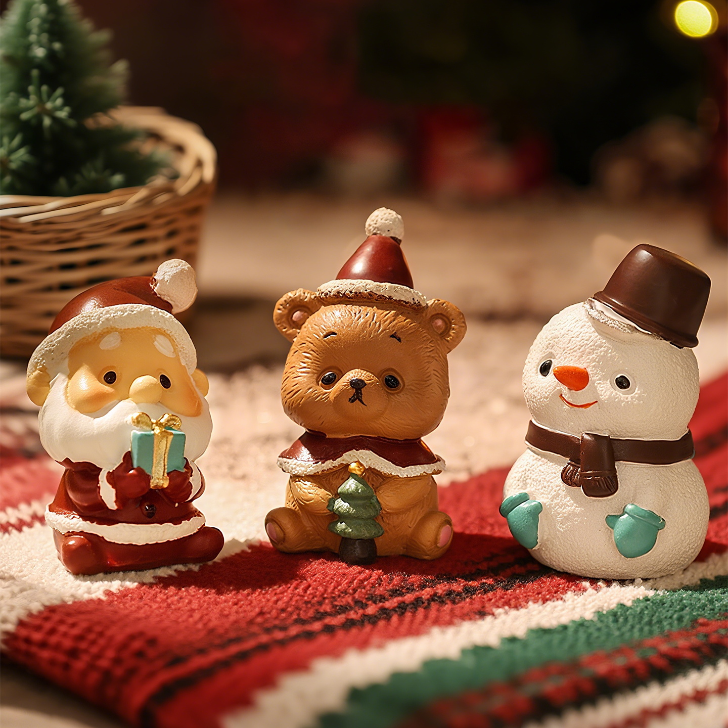 圣诞节装饰品圣诞树圣诞老人雪人小羊摆件圣诞节日派对活动小礼物