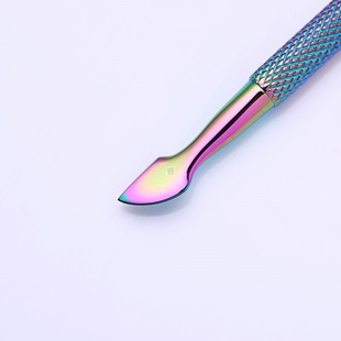 Dual-ended Chameleon Nail Cuticle Pusher Dead-skin Remover