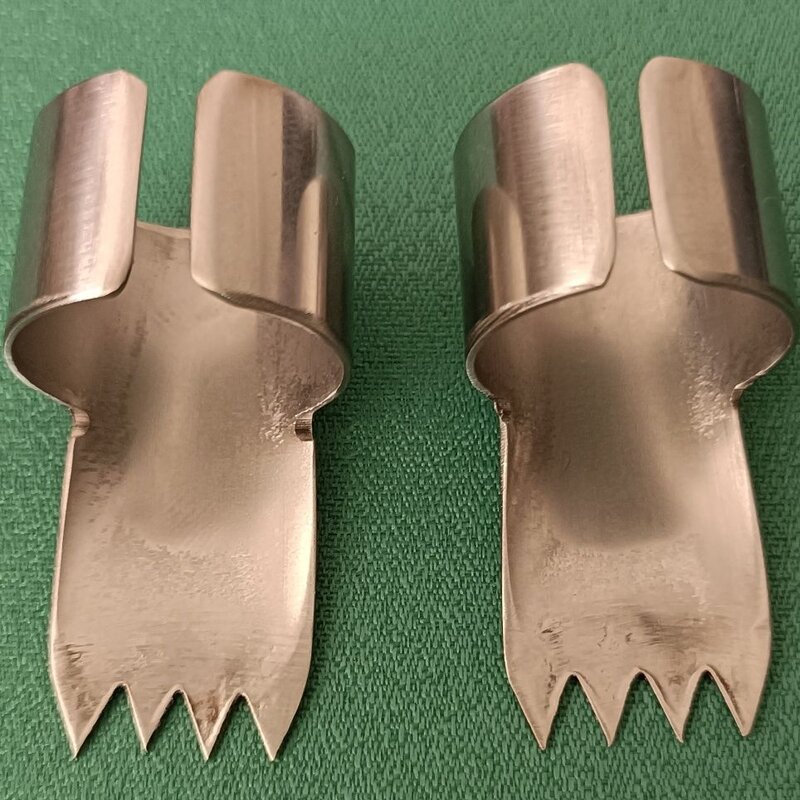 拇指胶带切割器打包神器便携式拇指扣多齿胶带扣打包机手指封箱器