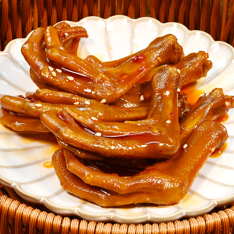 新鲜现做麻辣熟食鸭掌