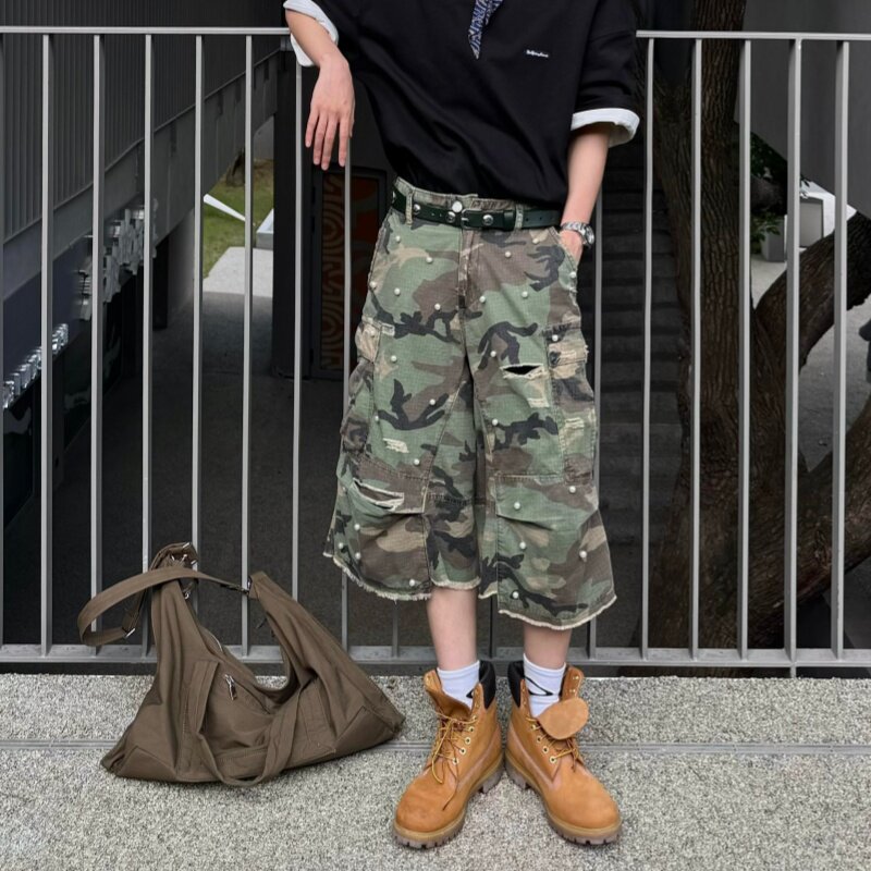 美式复古破洞珍珠迷彩牛仔七分裤