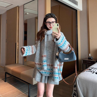 灰色韩系深冬毛衣套装女2025新款慵懒高级感复古针织短裙两件套潮