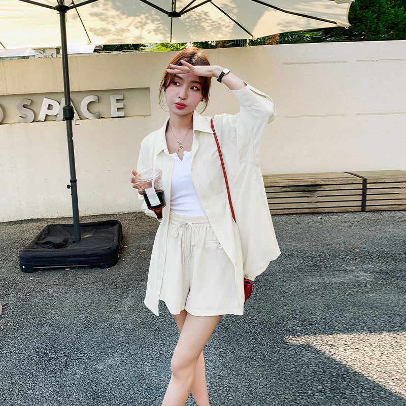 2023夏季时尚套装韩版休闲防晒衣衬衫上衣气质休闲运动短裤两件套