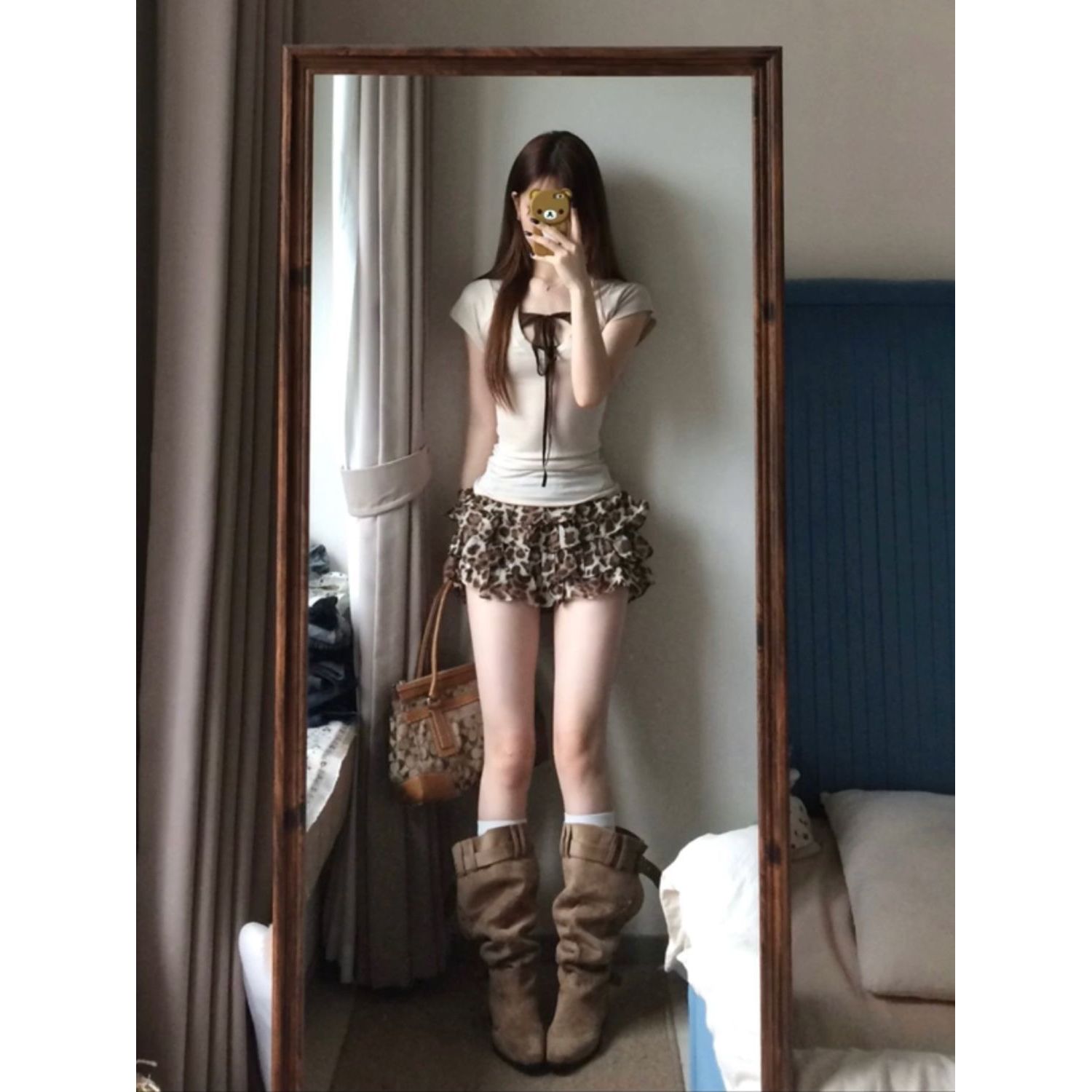 韩系辣妹V领T恤豹纹蛋糕裙套装