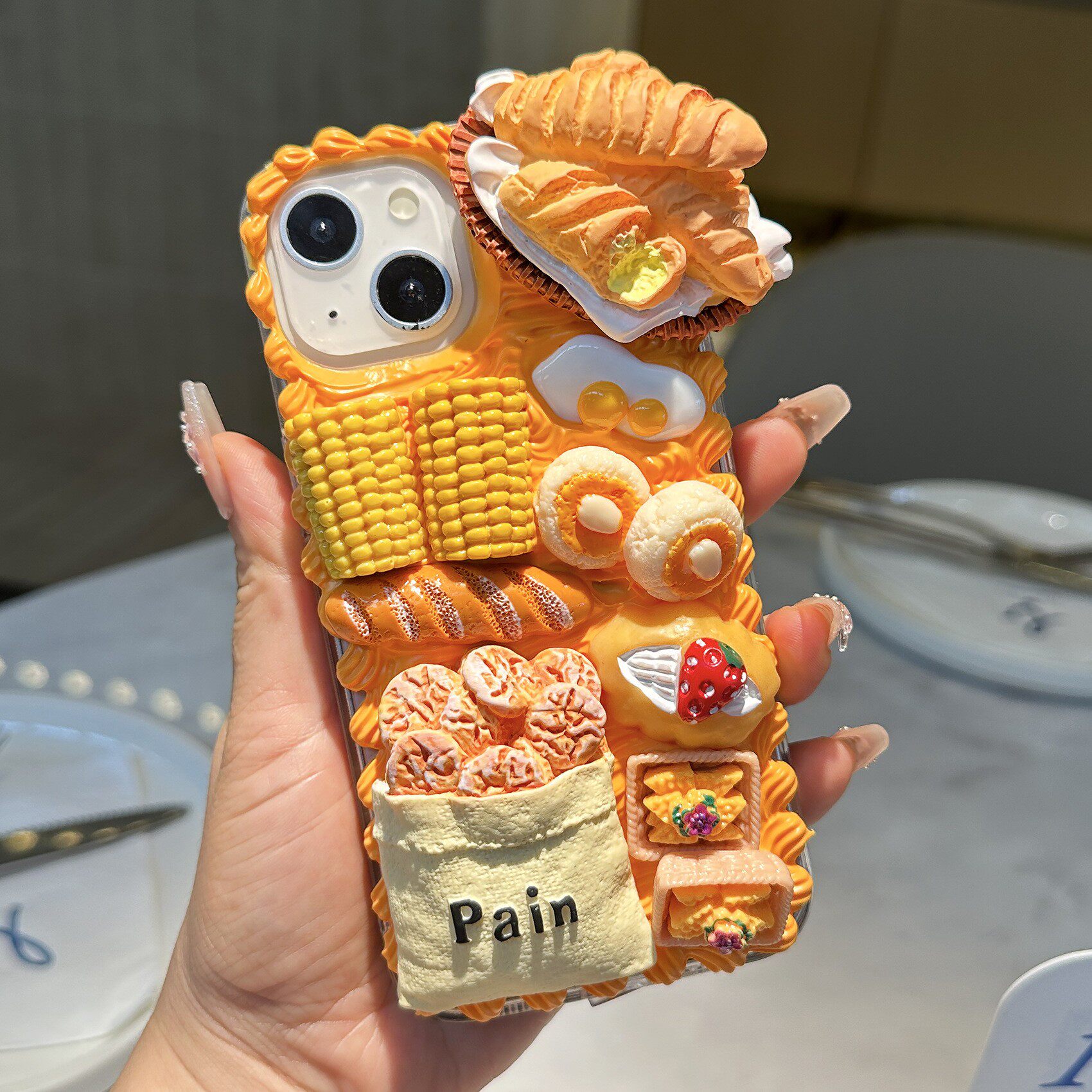 diy手机壳自制材料包全套树脂配件奶油胶手工适用苹果11/14iPhone12/15/13/xsmax/xr/7/8pl