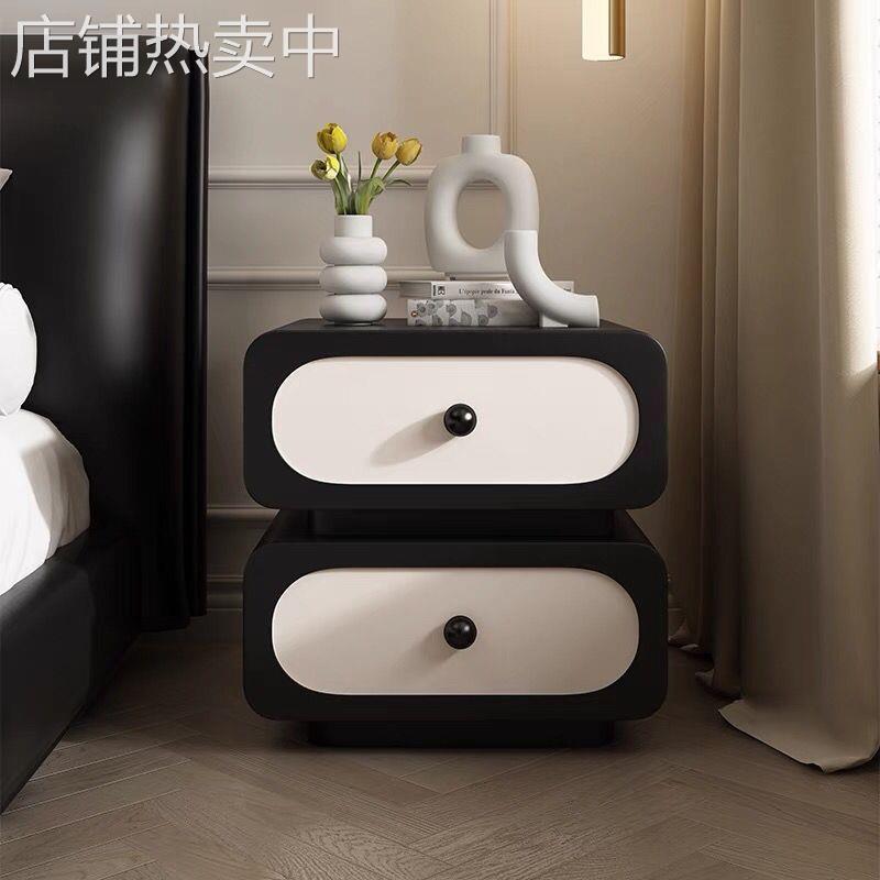意式极简轻奢实木床头柜简约现代法式奶油风储物柜黑色皮质床边柜