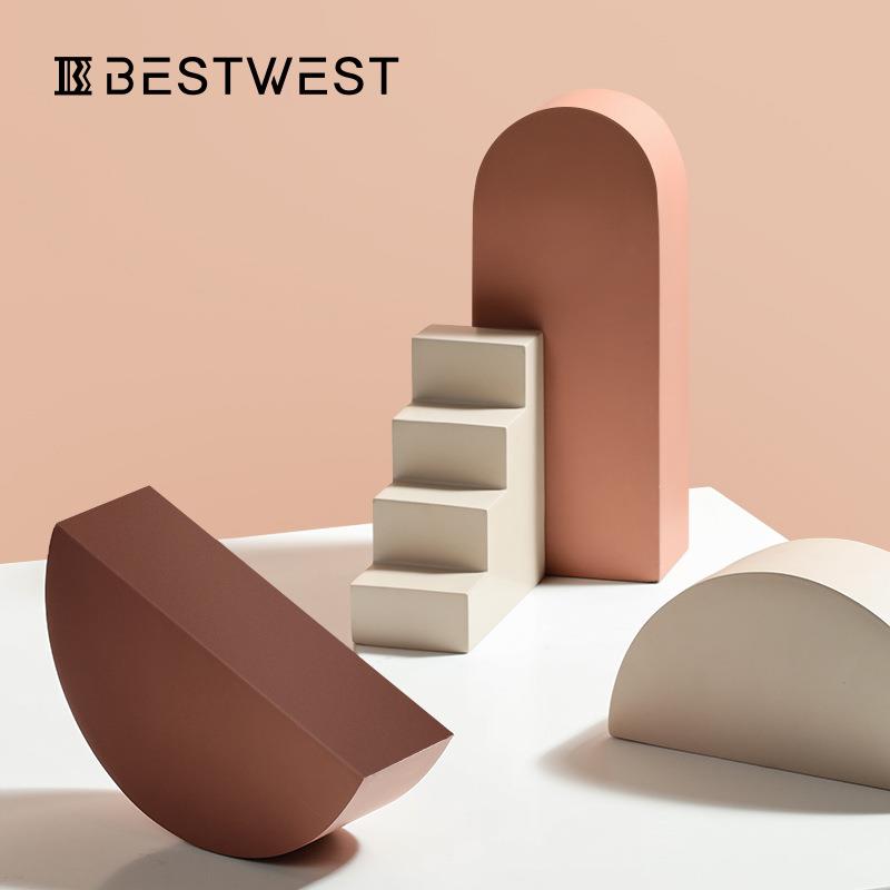 博西家居 现代几何立方体树脂摆件 ins风家居玄关软装橱窗装饰品