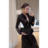 内搭性感衬衫 御姐风黑色蕾丝深V领长袖 新款 显瘦性感打底衫 女 修身