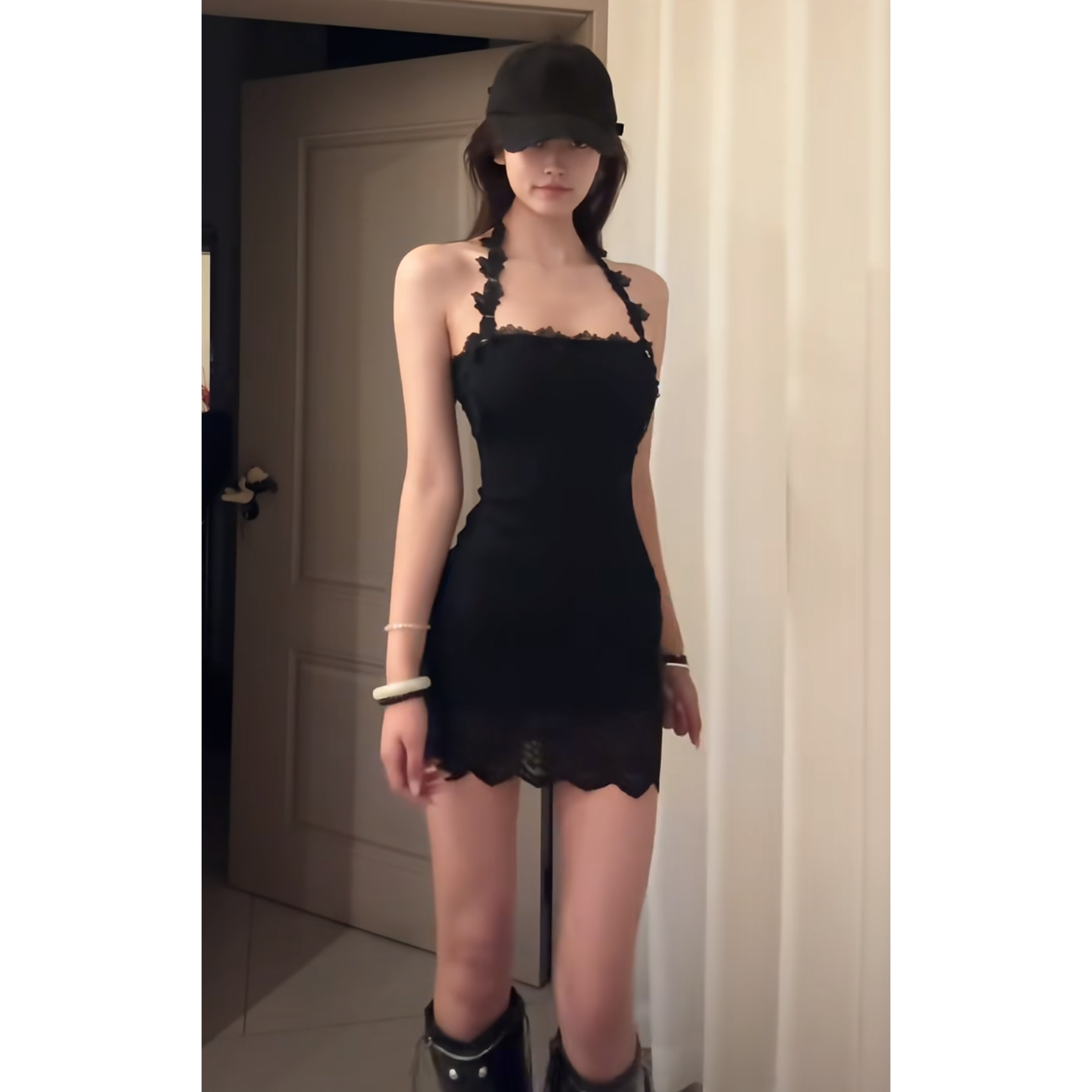 纯欲风辣妹水溶蕾丝挂脖吊带连衣裙收腰修身性感内搭包臀裙短裙女,女装/女士精品,连衣裙,淘宝优惠券,粉丝福利购,淘宝优惠卷