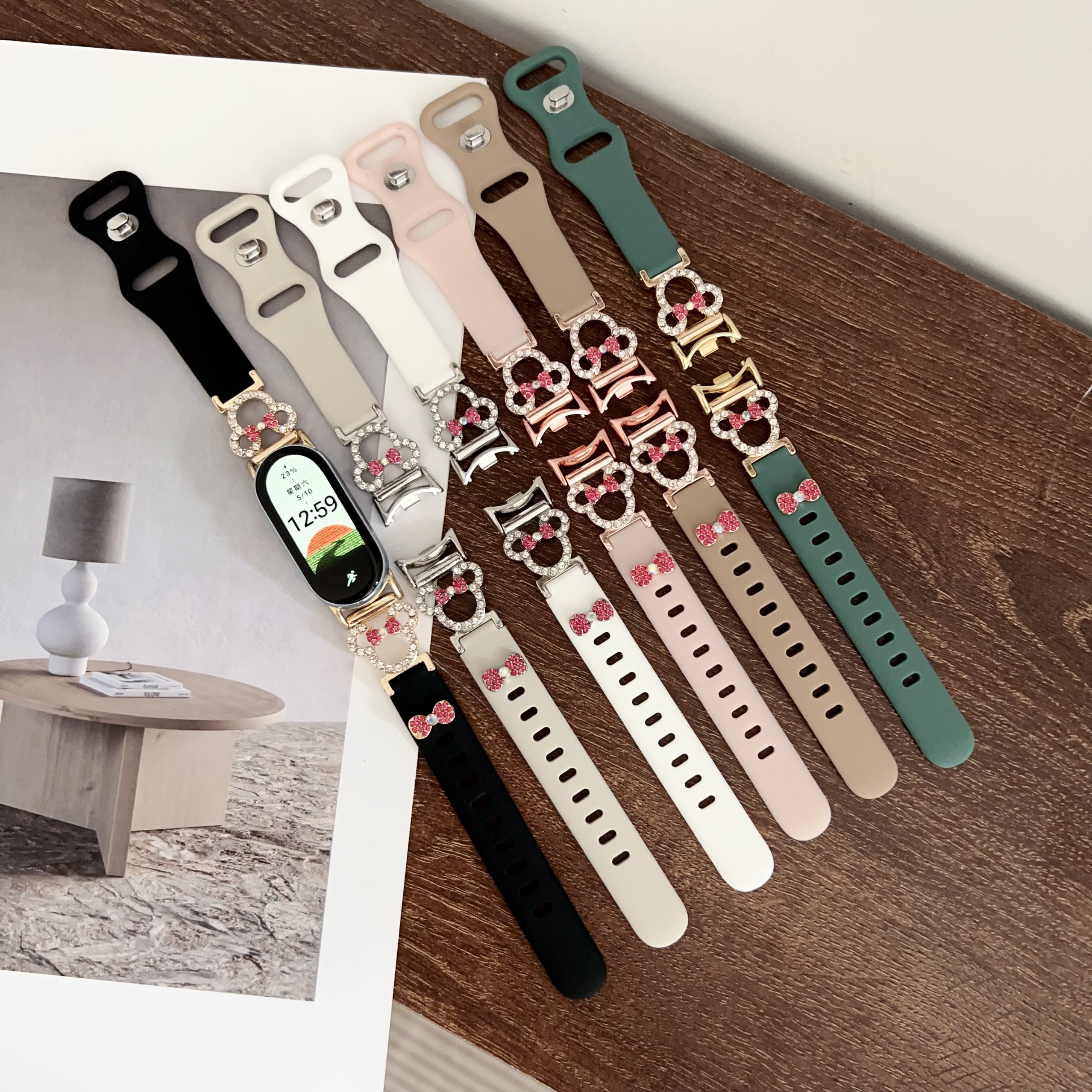 适用小米手环10/9代硅胶表带液态手表带智能运动手表8NFC透气替换腕带华为手环8/9/10夏季硅胶表带卡通米奇潮