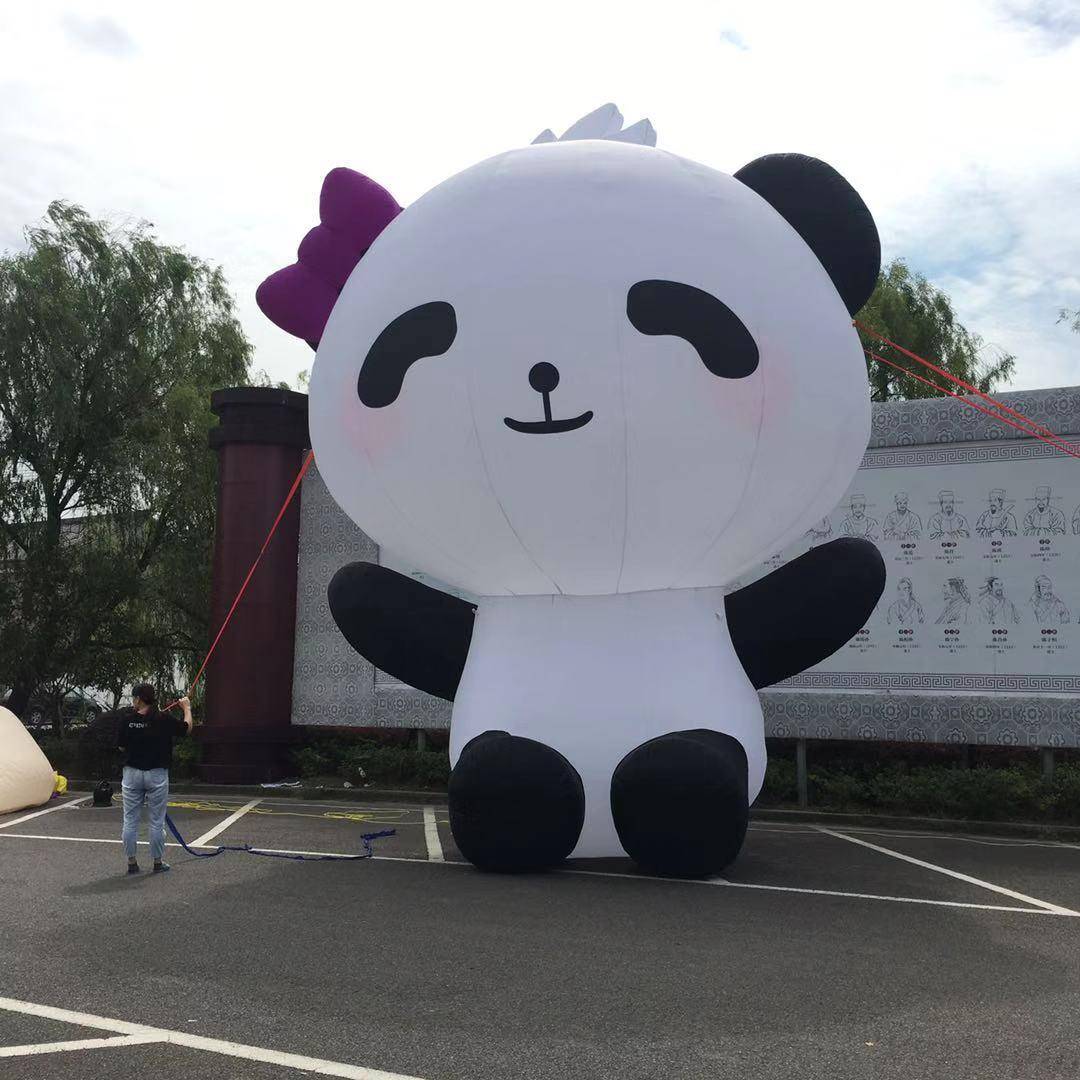 充气卡通气模熊猫皮卡丘叮当猫大型公仔模型定制开业庆典展览布置