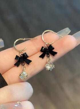 S925银针韩国C形黑色蝴蝶结耳环轻奢风小众气质高级感耳钉耳饰女