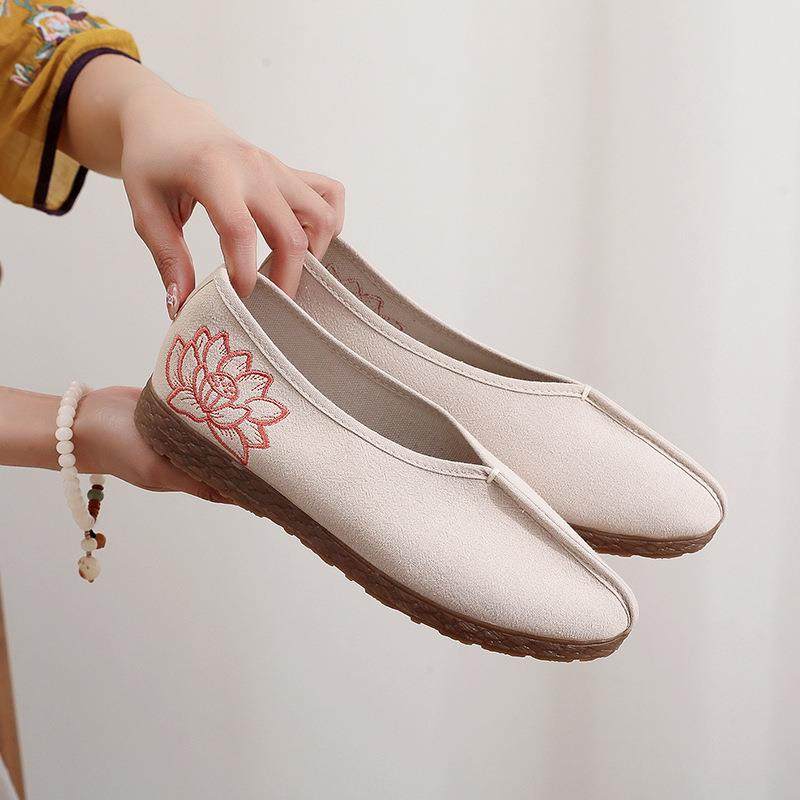 古风绣花鞋2025秋季新款古装舞蹈淡雅绣花汉服鞋子女休闲女布鞋
