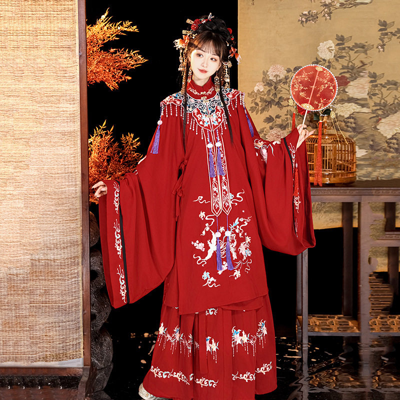 原创汉服女明制中国风长衫刺绣云肩花嫁红色古装婚服秋季日常套装