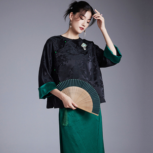 陌遇原创2025秋季中国风复古圆领挽袖花瓣襟唐装上衣新中式茶服女