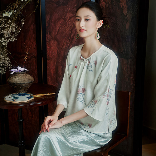 陌遇丨栖云丨100%真丝花罗上衣